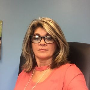 Meet your Posher, Carrie